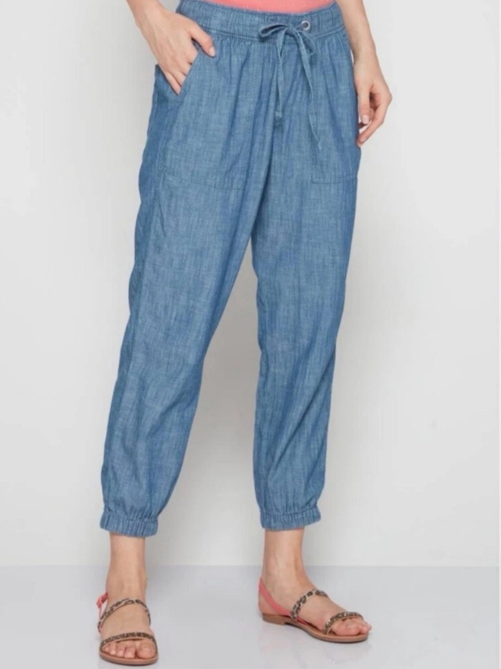 Gap Women’s Rib Utility Indigo Chambray Joggers